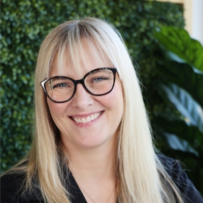 Natalie Pergar Natalie Pergar