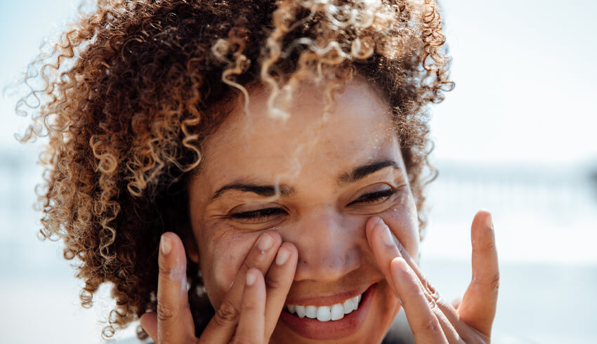 Does Tanning Help Acne? A Dermatologist's Guide